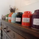 Alojamento de Acomodação e Pequeno-almoço La Buissonniere 5*