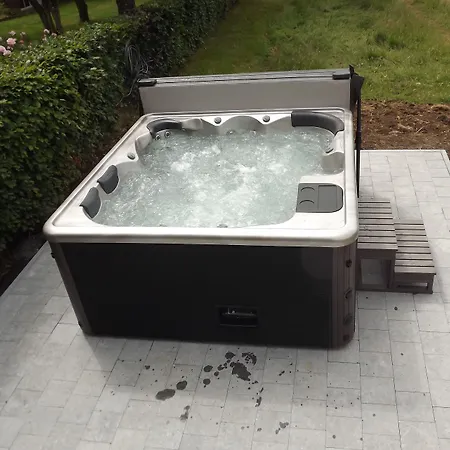 Alojamento de Acomodação e Pequeno-almoço La Buissonniere Xhoris